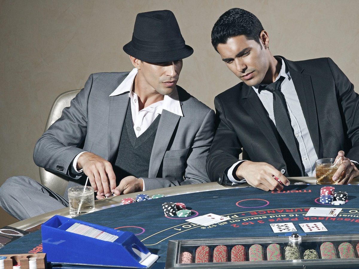 Stół pokerowy w Salonie Kompas